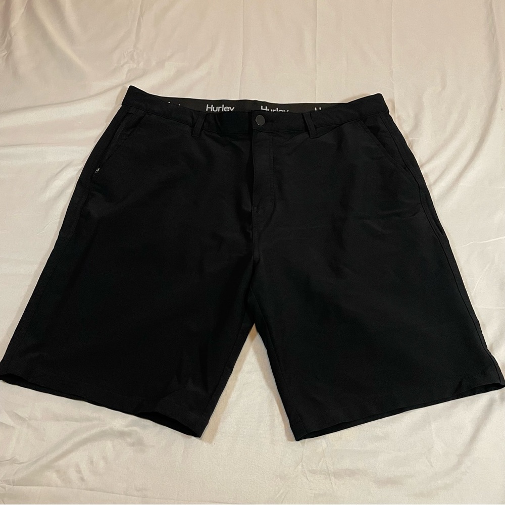Hurley‎ Men’s Black Flat-Front Performance Shorts